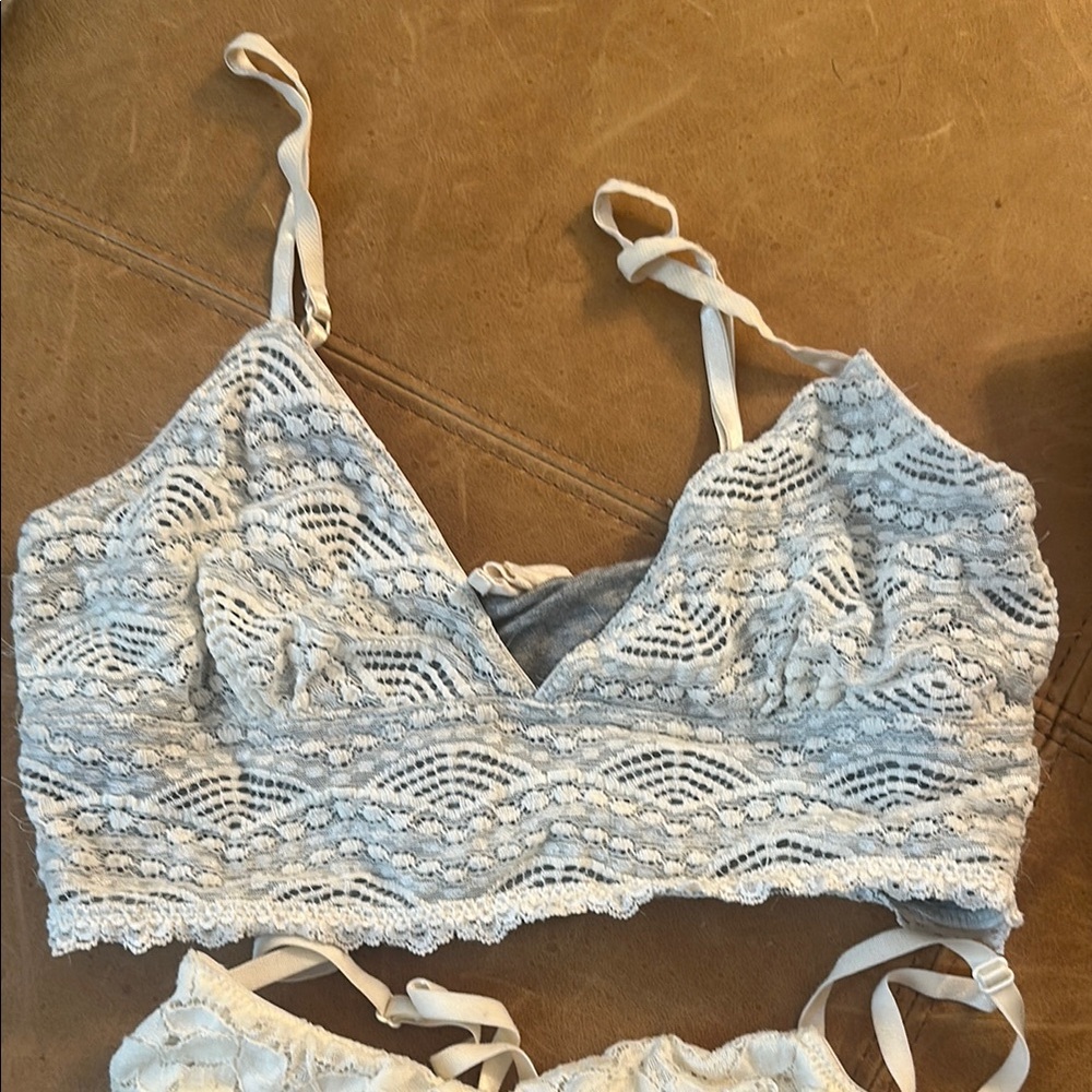 Lace Bralette grey and white